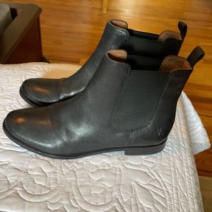 Frye Boots size 9.5